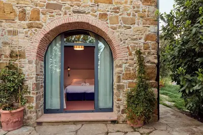 Image de Logge, Life and sights of Tuscan Hills, 15 minutes from Florence