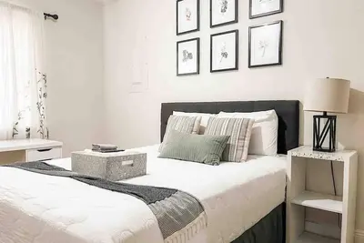 Image de Cozy Canopy Cottage tucked away - East Tallahassee