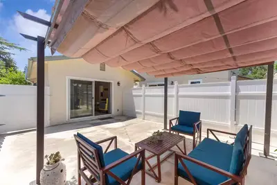 Image de 3Bed 2Ba l Dtla l Hollywood l Disneyland l Free Parking l Family-Friendly Home