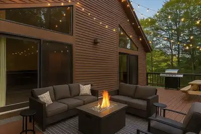 Image de Spacious 3br Home Near Lake & Mountain - Sleeps 9 - Sunapee Retreat