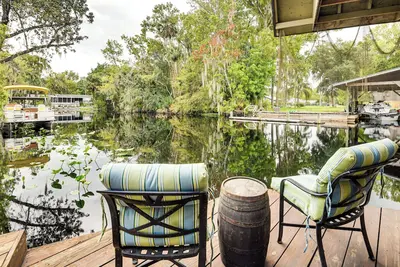 Image de Sandy Shore & Multi-Boat Dock! St Johns River Home