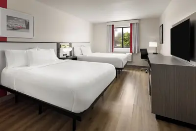 Image de Clean 2 Queen-Bed Room in York just off I-83 Hershey Harrisburg