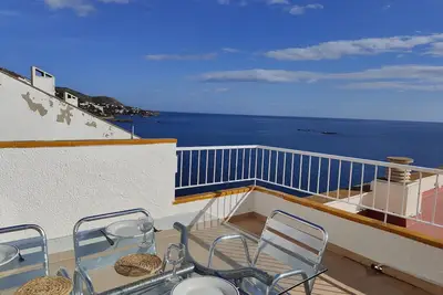 Image de 2222 - Mediterraneo A 1-8, Vacances Sur Les Rochers, 1ère Ligne De Mer, Secteur Privilegie, Vue Mer.