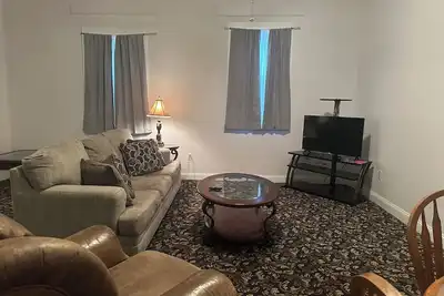 Image de Delightful 3-bedroom apartment with Ac in Leesville