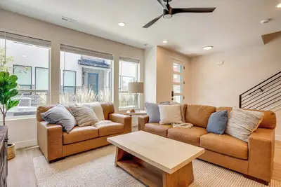 Image de Hike & Ski: Townhome 8 Mi to Dtwn Ogden!