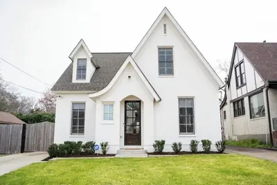 Image de The Retro Memphis! Arcade + Hot Tub