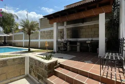 Image de 5 min from everything : Casa de la Peña with private swimming pool - perfect for families.