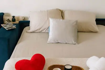 Image de F1 tout équipé avec balcon, résidence calme avec piscine – Perpignan