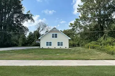 Image de Harbor Side Retreat- open space sleeping area perfect for families