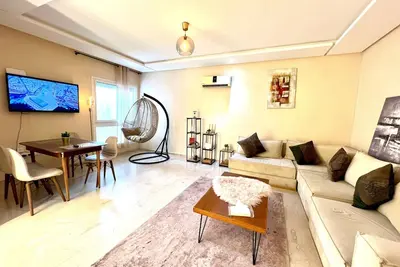 Image de Charming studio in bourgone near Marina & Hassan 2 View, Casablanca with Ac