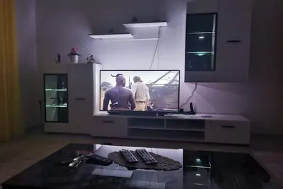 Image de Three-Bedroom Apartment With Sea View (A2)