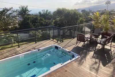 Image de Ty Lodge Réunion, Piscine, Jacuzzi, Vue mer