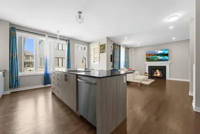 Image de Luxury Getaway | Game Room Entertainment + Dedicated Office Space