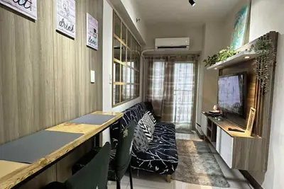 Image de Modern Comfort in Pasay – Condo with Pool Access