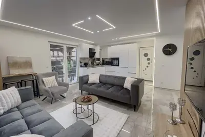 Image de Appartement spacieux 5 pièces au cœur de Rosheim – confort & charme authentique