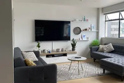 Image de Stylish Wellington Sanctuary with Free Car Parking & WiFi