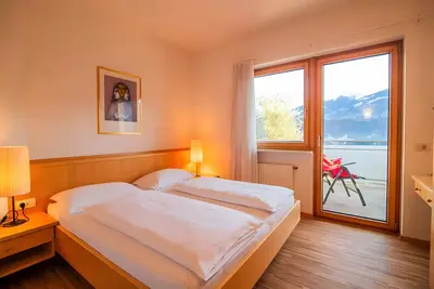 Image de Appartement 'Pazeider 312' avec vue sur la montagne, Wi-Fi et climatisation