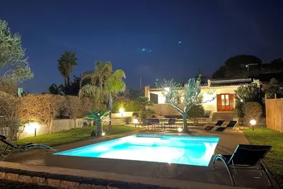 Image de Villa Sara - Villa with swimming pool