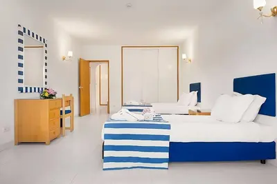 Image de Great Location Near Oura Beach! Kitchenette, Balcony with Sea View, 2 Pools!