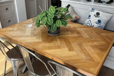 Image de Renovated 3 bedroom 2. 5 bath family home with large kitchen diner, in Malahide