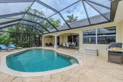 Image de Southern Exposure - 4bed/3bath - Sands Area - Stars Vacation Rentals