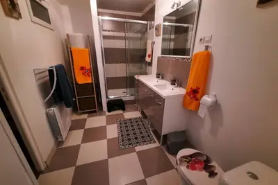 Image de Maison de campagne calme et spacieuse a 1 heure de Disney land. 1 h00 de Paris.