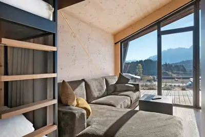 Image de Appartement 'X-Camping Lodge 6' avec vue sur les Dolomites, terrasse privée et Wi-Fi