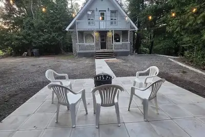 Image de Your Party House! Soundproof music room. Near parks & beach. Your perfect getaway