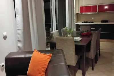 Image de Mezoneta with 3-bedroom and parking stasion