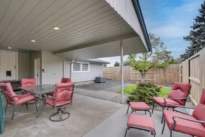 Image de Willamette Valley Family Home w/ Fenced Yard