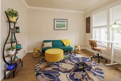 Image de The Pnw Premiere: Close to Uo and Autzen stadium