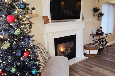 Image de Where Trails Meet Lake Tranquility- sleeps 7