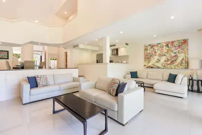 Image de Mirage Resort Villa 152 with access to Sheraton Facilities