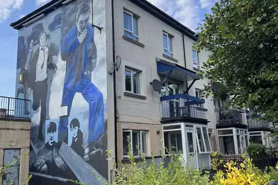 Image de 2-bedroom townhome in Derry walking distance to city