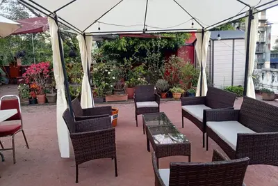 Image de Familiar Room with Bathroom & window 1-5p (Roma)