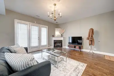 Image de Charming 2-bedroom 2-bathroom apartment near Downtown Chicago