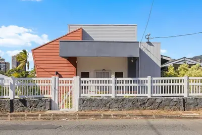 Image de Honolulu 4br • 2ba • Furnished Monthly Rental