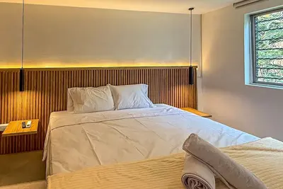 Image de 2 Bedroom Apartment in the Heart of Medellín | A/C and Balcony