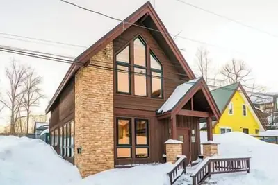 Image de Gouka Chalet by Elite Havens