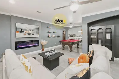 Image de Your Houston Another Home, 4br/2ba, near Galleria & Med Center • Modern Central
