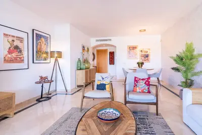 Image de Relax and Unwind at this Delightful 2-Bedroom Coastal Retreat in Casares Costa