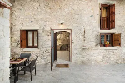 Image de Pagonas Traditional House