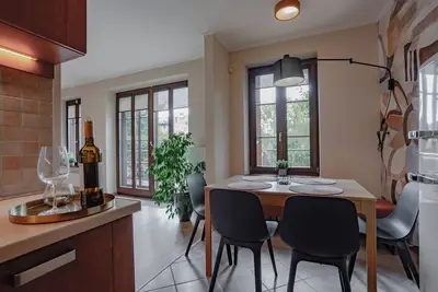 Image de Exclusive 2-bedroom apartment with Ac and private garden in Pécs