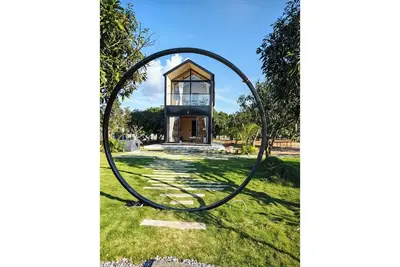 Image de Gable Grove 2br Mango Farm Retreat in Thalli by Homeyhuts