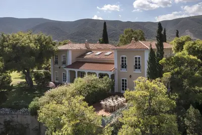 Image de Villa Aetos - Neuf Chambres Villa, Couchages 18