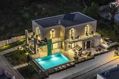 Image de Villa Lav Lux – Elegant Residence with Heated Pool