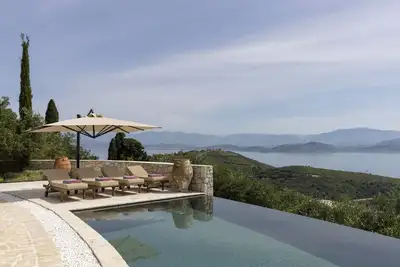 Image de Khaleesi - Quatre Chambres Villa, Couchages 8