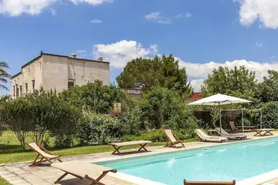 Image de Villa Elia - Huit Chambres Villa, Couchages 17