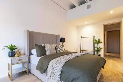 Image de Entire rental unit in central Milton Keynes,