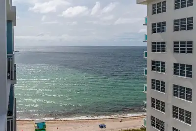 Image de Cozy 1-bedroom condo in cool Miami with Ac & wife